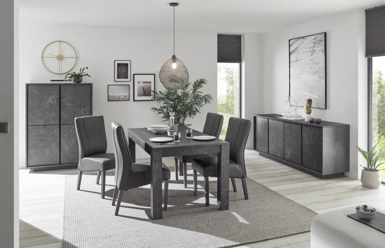 Kumode CARRARA IV- Melna